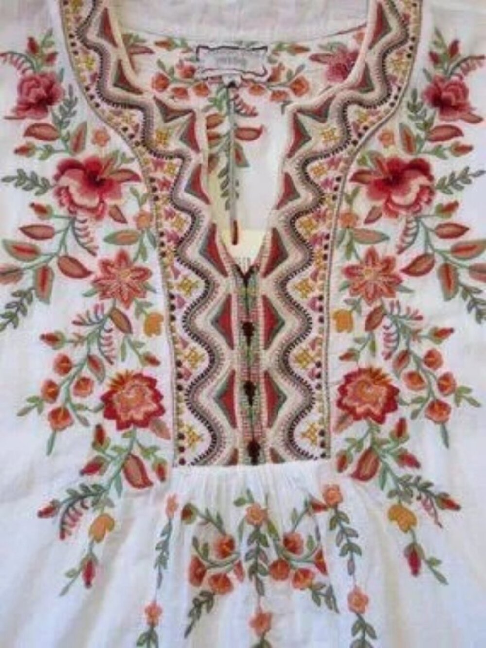NWT Johnny Was Alise Flare Sleeve Boho Blouse in White Embroidered V-neck Top L